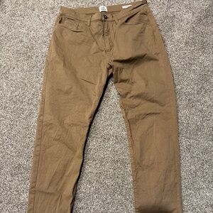 Flint and Tinder khaki 365 pants taper fit